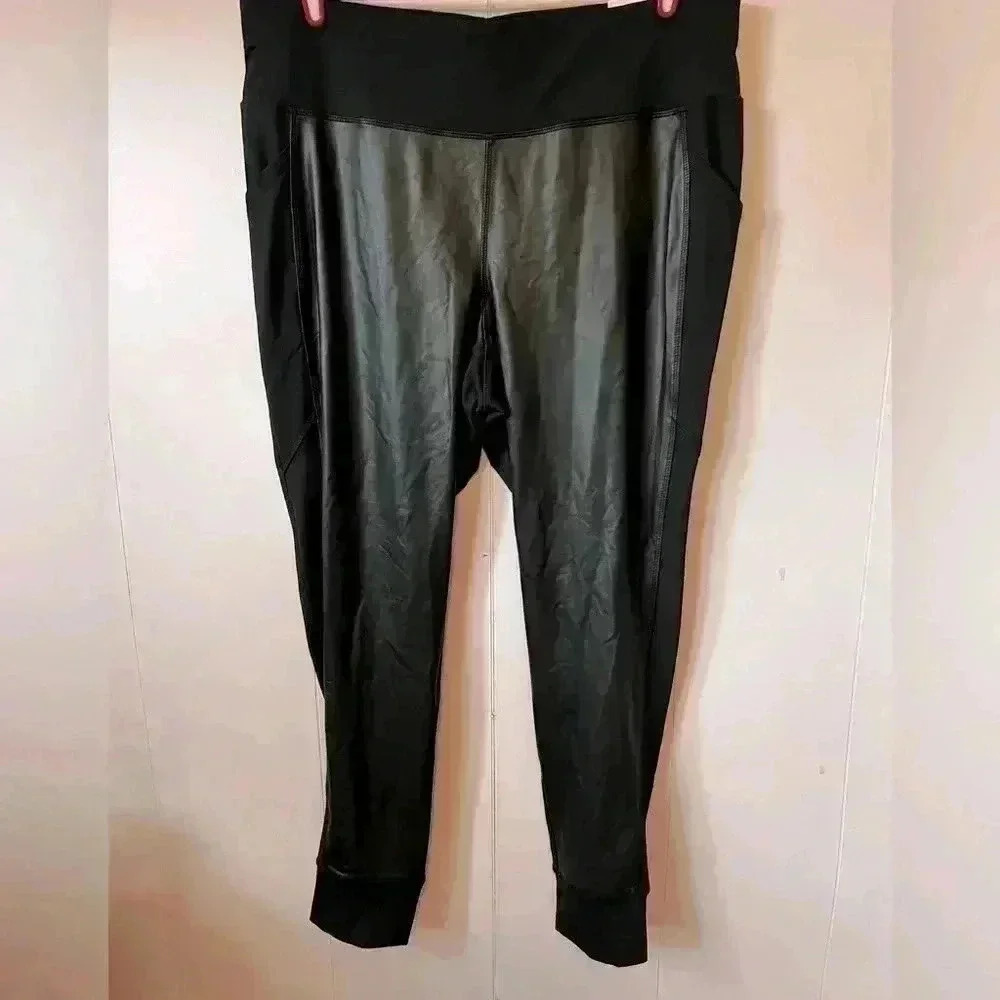 Livi Active Athletic‎ Wear Pants Ankle Cuff Shimmery Faux Leather Front Sz 18/20